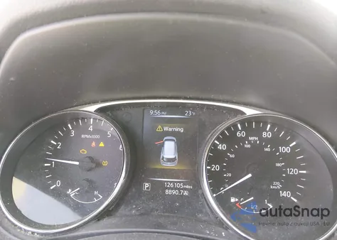 2015 Nissan Rogue Sv z USA, uszkodzony, nr VIN 5N1AT2ML4FC810438